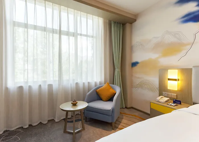 Holiday Inn Express Lhasa Potala Palace By Ihg