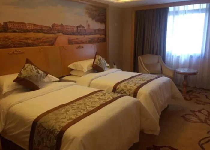 Vienna International Hotel Lhasa Potala Palace